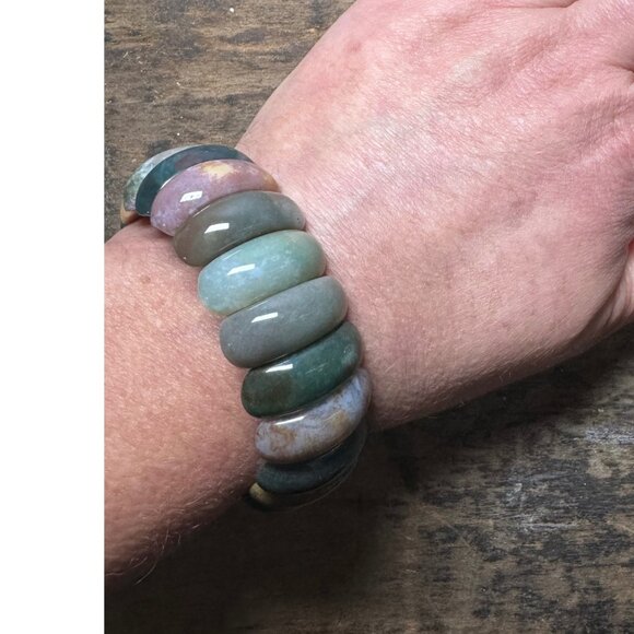 Agate Bloodstone Power Bead Bracelet – Natural Stone Stretch - Picture 4 of 9